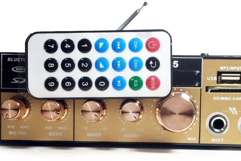 amplificador-karaok-mp3-bluetooth-radio-fm-usb-le705-lelong-D_NQ_NP_942168-MLB27054838747_032018-F