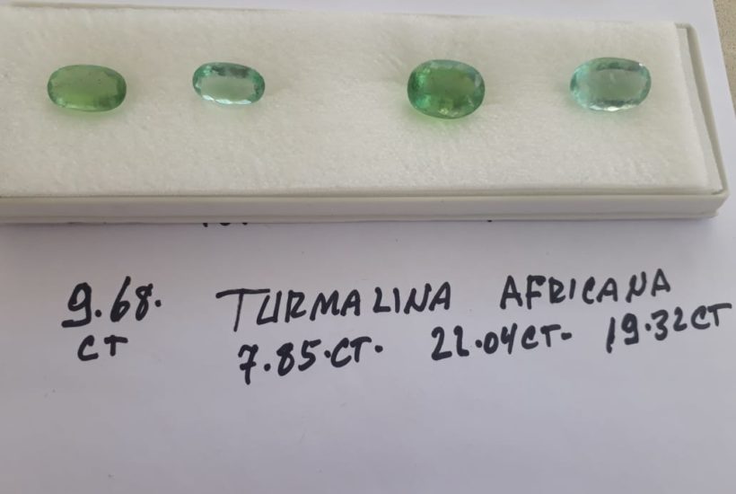 Pedras e minerais Turmalina Africana