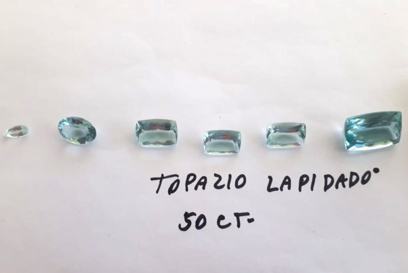 Pedras e minerais Topazio Lapidado