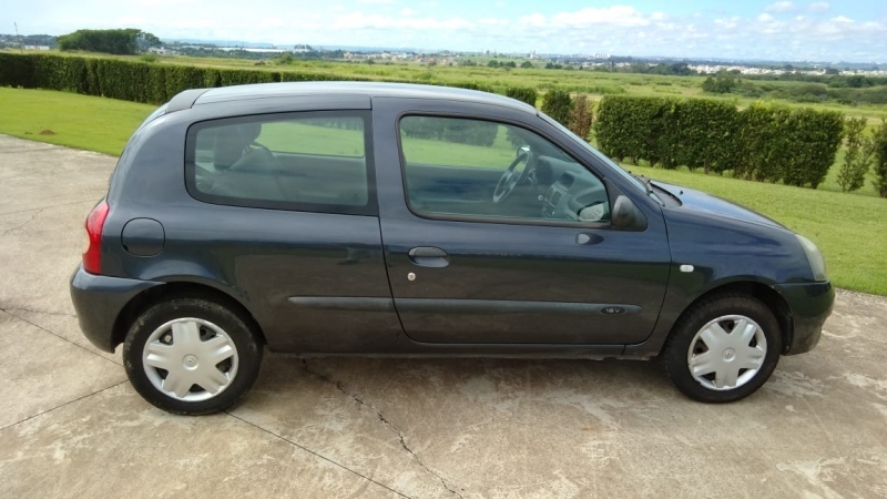 RENAULT CLIO 1.0 AUTHENTIQUE 16V HI-FLEX 2P MANUAL 5