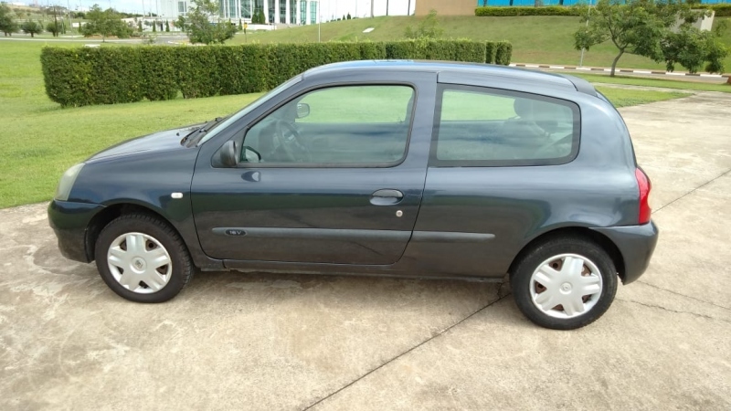 RENAULT CLIO 1.0 AUTHENTIQUE 16V HI-FLEX 2P MANUAL 4